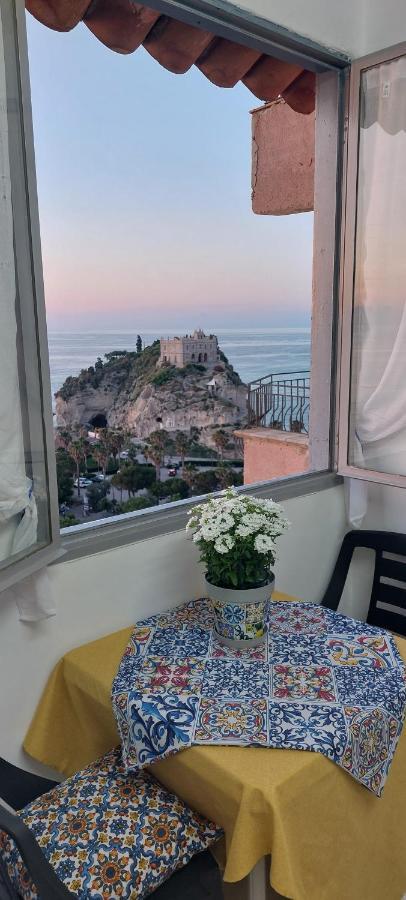 Ferienwohnung La Finestra Sul Mare Tropea Exterior foto