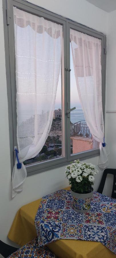 Ferienwohnung La Finestra Sul Mare Tropea Exterior foto