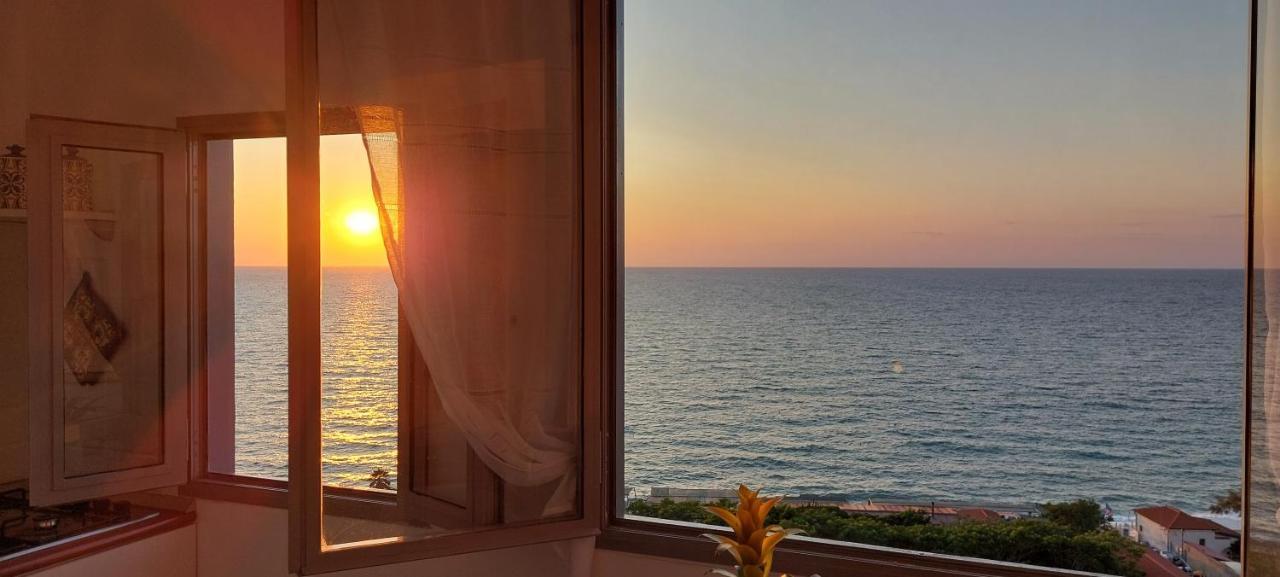 Ferienwohnung La Finestra Sul Mare Tropea Exterior foto